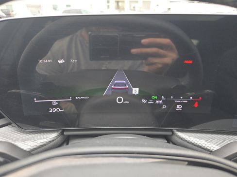 Certified 2025 Audi SQ5 Prestige w/ Prestige Package image 23