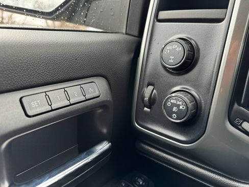 Used 2018 Chevrolet Silverado 1500 LTZ Z71 w/ LTZ Plus Package image 39