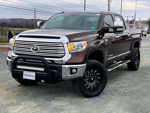 Used 2014 Toyota Tundra Limited image 2
