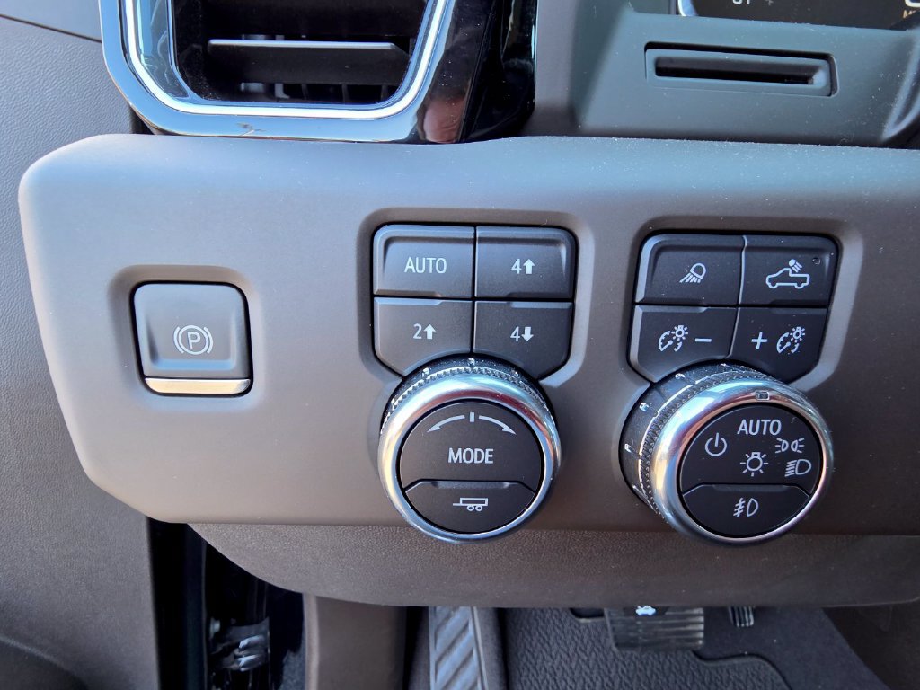 Used 2019 GMC Sierra 1500 Denali w/ Denali Ultimate Package AWD/4WD image 22