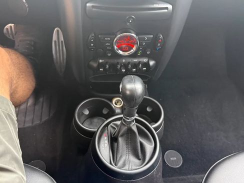 Used 2015 MINI Cooper Countryman S FWD image 16