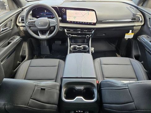 New 2026 Chevrolet Traverse LT image 15