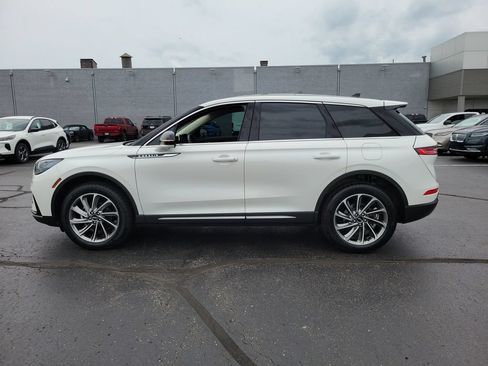 Certified 2023 Lincoln Corsair AWD w/ Equipment Group 101A image 7