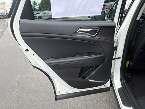 New 2026 Kia Sportage SX Prestige AWD/4WD image 18