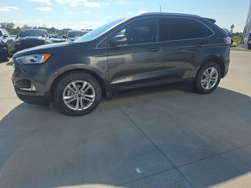 Used 2019 Ford Edge SEL FWD image 30