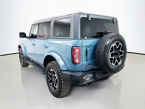 Used 2023 Ford Bronco Outer Banks image 5