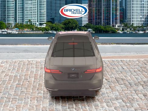 Used 2024 BMW 530i image 15