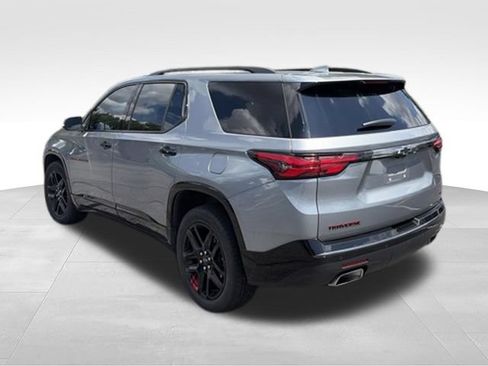 Certified 2023 Chevrolet Traverse Premier w/ Redline Edition AWD/4WD image 5