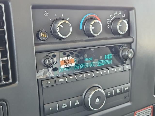 New 2026 Chevrolet Express 2500 Extended w/ Communications Package RWD image 13