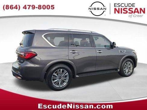 Used 2024 INFINITI QX80 Luxe RWD image 3