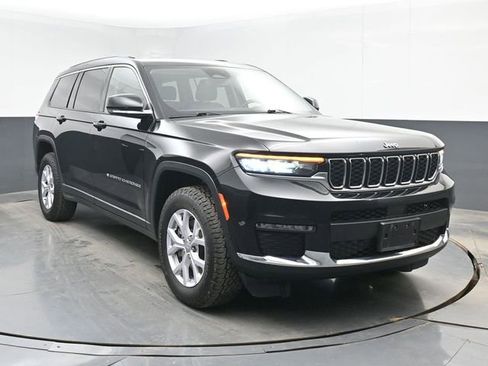 Used 2021 Jeep Grand Cherokee L Limited AWD/4WD image 2