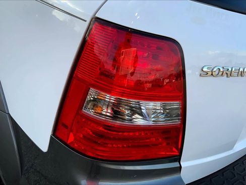 Used 2007 Kia Sorento EX image 26