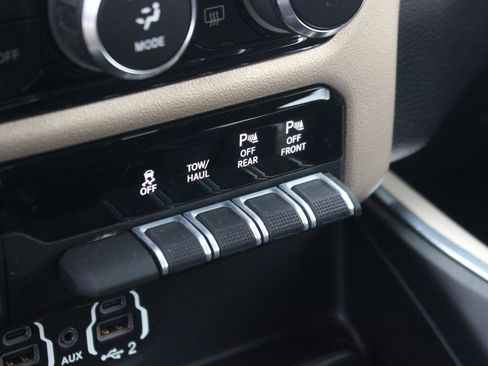 Used 2022 RAM 2500 Laramie image 34