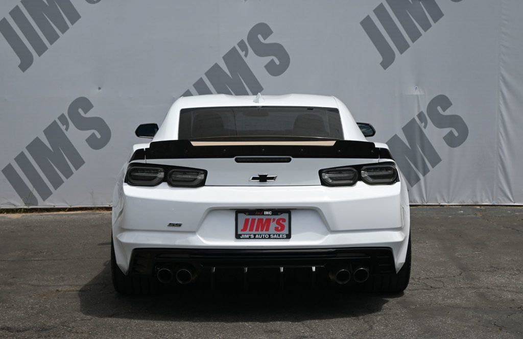 Used 2020 Chevrolet Camaro SS RWD image 6