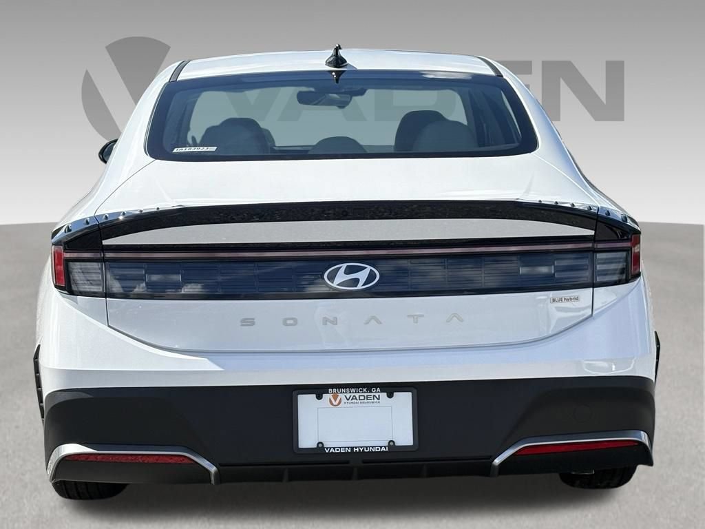 New 2026 Hyundai Sonata SEL FWD image 4