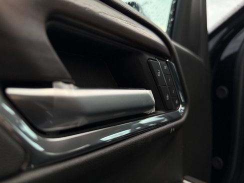 New 2026 GMC Sierra 1500 SLT image 14