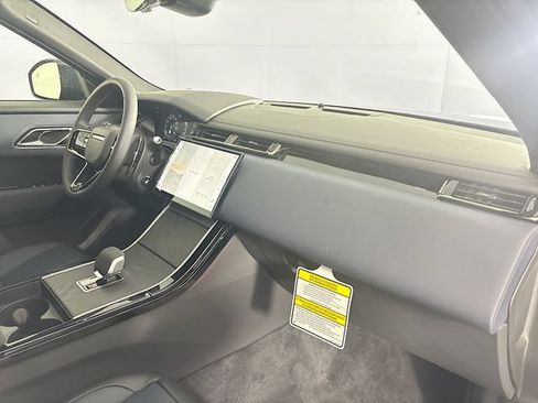 Used 2026 Land Rover Range Rover Velar Dynamic SE AWD/4WD image 27