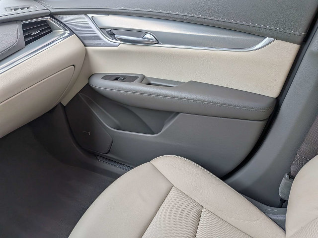 Used 2020 Cadillac XT5 Premium Luxury FWD image 20