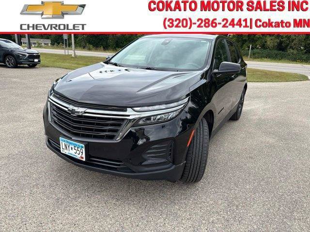 Used 2024 Chevrolet Equinox LS w/ LS Convenience Package AWD/4WD image 3