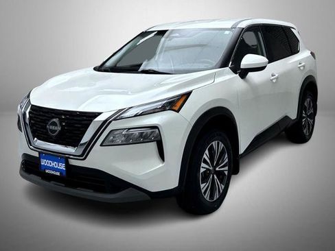Certified 2023 Nissan Rogue SV FWD image 1