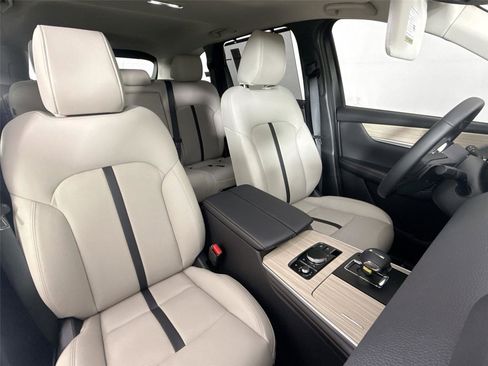 New 2026 MAZDA CX-70 3.3 Turbo w/ Preferred Package AWD/4WD image 39