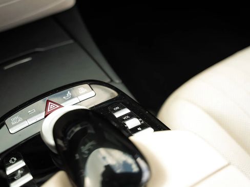 Used 2007 Mercedes-Benz S 600 image 37
