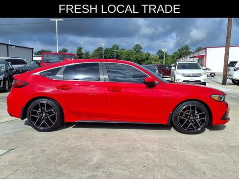 Used 2024 Honda Civic Sport Touring image 5