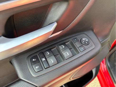 Used 2022 RAM 1500 Lone Star image 20
