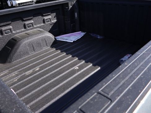 Certified 2025 Chevrolet Silverado 1500 LTZ w/ Z71 Off-Road Package image 7