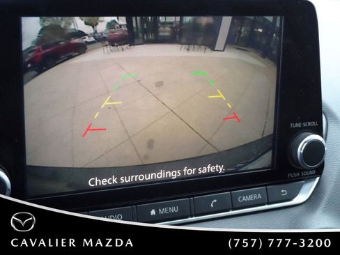 Used 2021 Nissan Sentra SV image 22