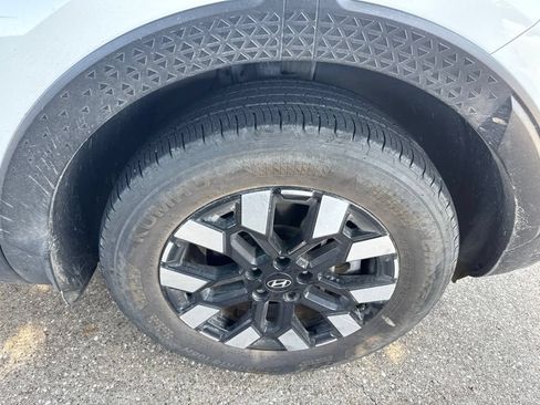 Used 2025 Hyundai Santa Cruz SEL FWD image 5
