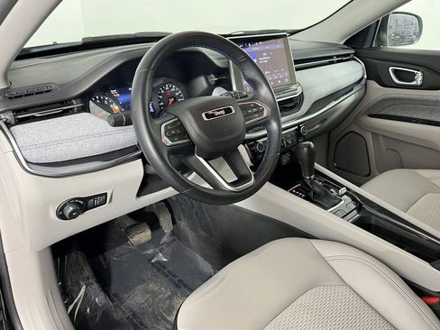 Used 2022 Jeep Compass Latitude w/ Convenience Group image 21