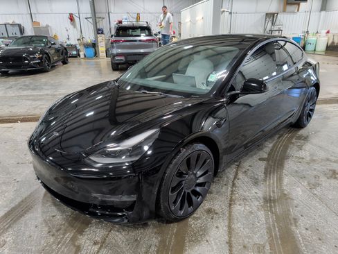 Used 2023 Tesla Model 3 Performance image 6