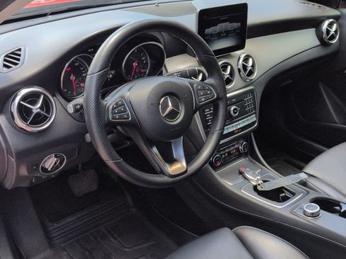 Used 2020 Mercedes-Benz GLA 250 4MATIC image 12