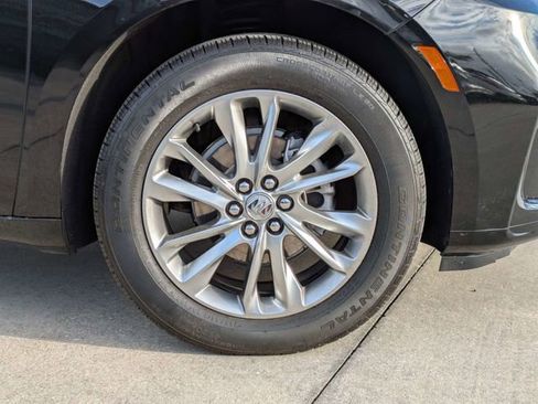 Used 2023 Buick Enclave Avenir FWD image 11