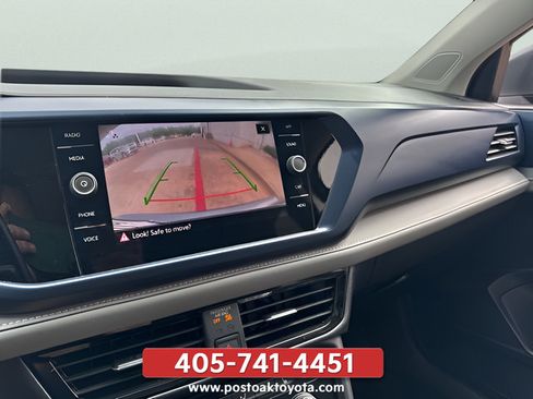 Used 2024 Volkswagen Taos SE FWD image 35