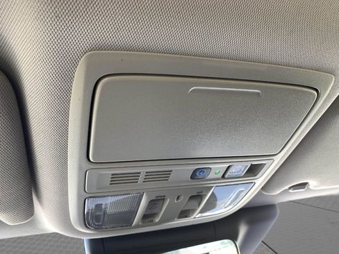 Used 2018 Honda Accord Touring image 34