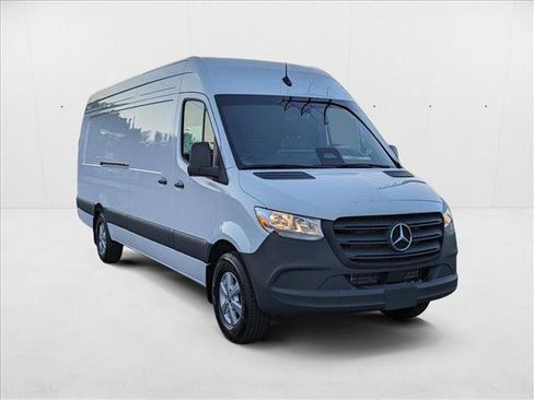 New 2025 Mercedes-Benz Sprinter 2500 image 7