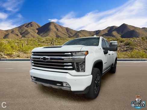 Used 2023 Chevrolet Silverado 2500 High Country w/ Z71 Off-Road Package AWD/4WD image 2