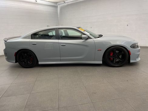 Certified 2022 Dodge Charger Scat Pack w/ Plus Group RWD image 4