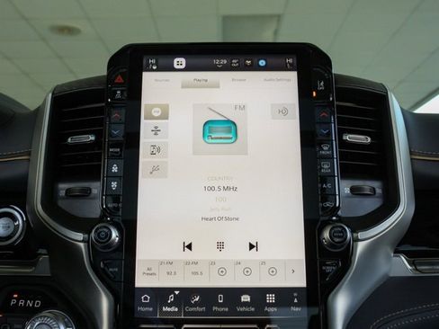 Certified 2025 RAM 1500 Tungsten w/ Off Road Group image 20