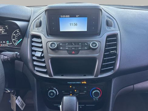 Used 2022 Ford Transit Connect XL image 15
