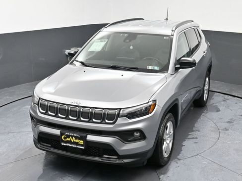 Used 2022 Jeep Compass Latitude w/ Convenience Group image 41