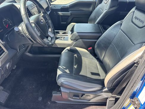 Used 2017 Ford F150 Raptor w/ Equipment Group 801A Mid AWD/4WD image 13