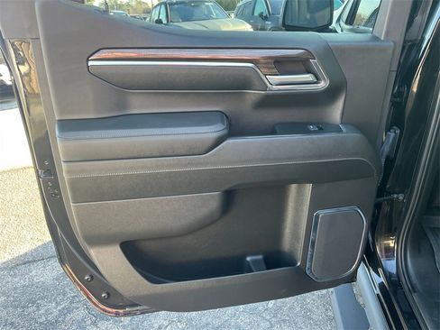 Certified 2024 Chevrolet Silverado 1500 LT Trail Boss w/ LT Trail Boss Premium Package image 16