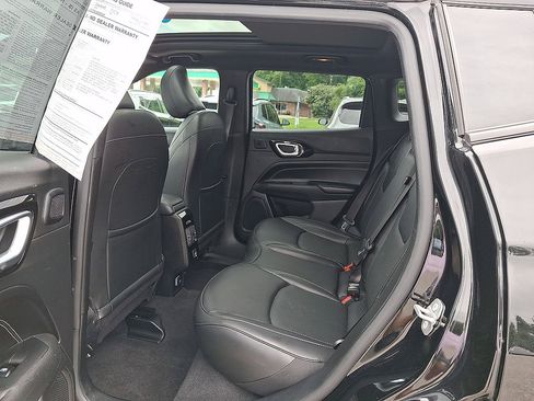 Used 2023 Jeep Compass High Altitude AWD/4WD image 20