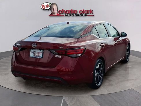 Used 2024 Nissan Sentra SV image 5