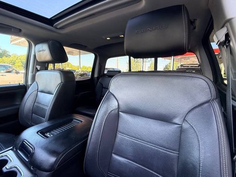 Used 2018 GMC Sierra 1500 Denali w/ Denali Ultimate Package AWD/4WD image 31