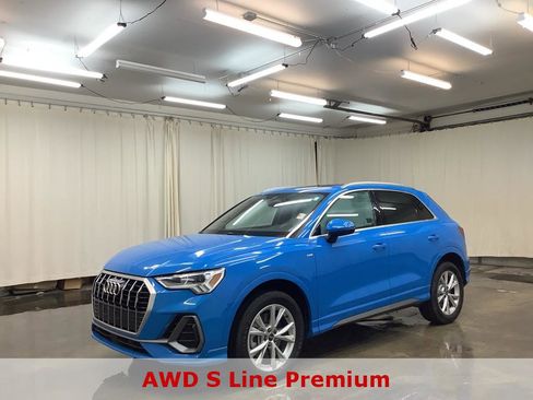 Used 2023 Audi Q3 2.0T Premium image 1