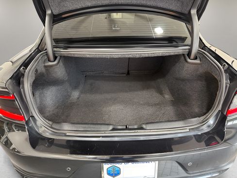 Used 2019 Dodge Charger SXT RWD image 33